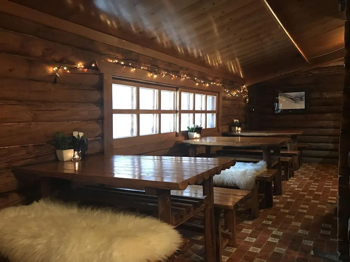 Niseko Backcountry Lodge Japón